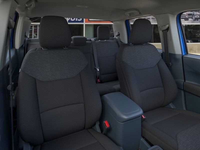 Ford Maverick Vehicle Image 10