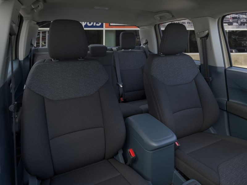 Ford Maverick Vehicle Full-screen Gallery Image 10