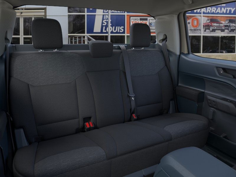 Ford Maverick Vehicle Full-screen Gallery Image 11