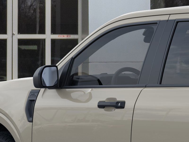 Ford Maverick Vehicle Full-screen Gallery Image 21