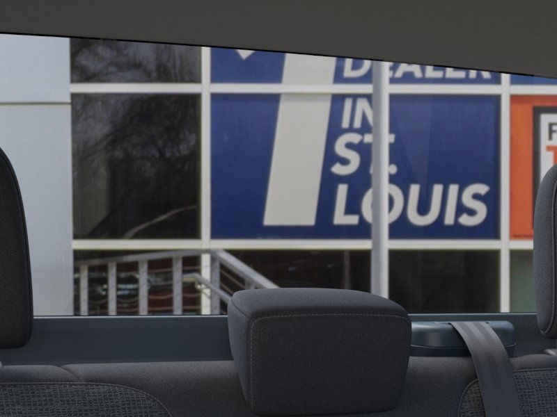 Ford Maverick Vehicle Full-screen Gallery Image 24