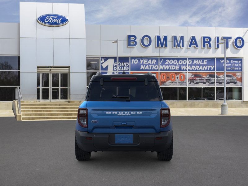 Ford Bronco Sport Vehicle Full-screen Gallery Image 5