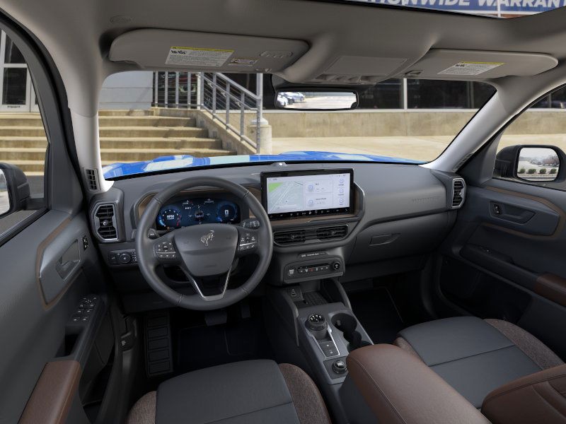 Ford Bronco Sport Vehicle Full-screen Gallery Image 9