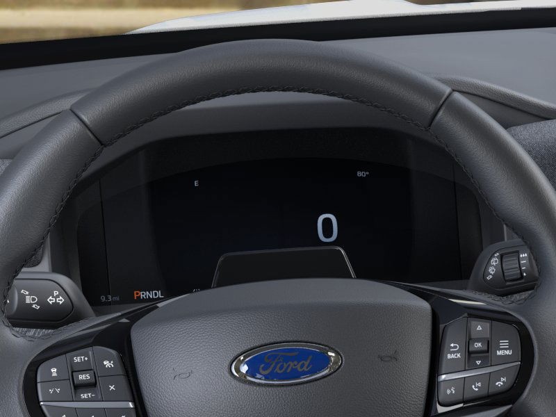 Ford Explorer Vehicle Image 13