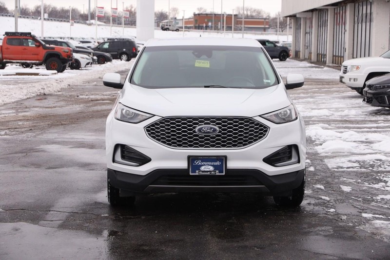 Ford Edge Vehicle Image 04