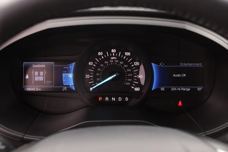 Ford Edge Vehicle Image 13