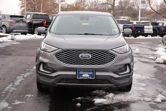 Ford Edge Vehicle Image 04