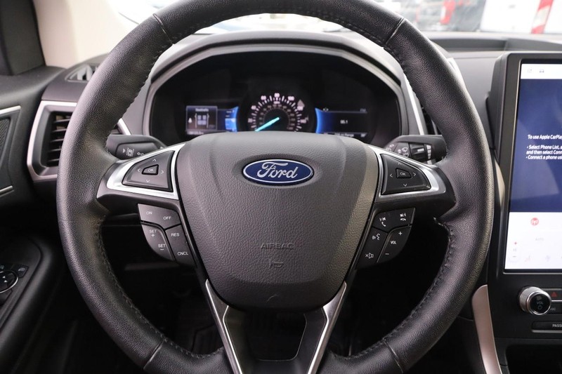 Ford Edge Vehicle Image 10