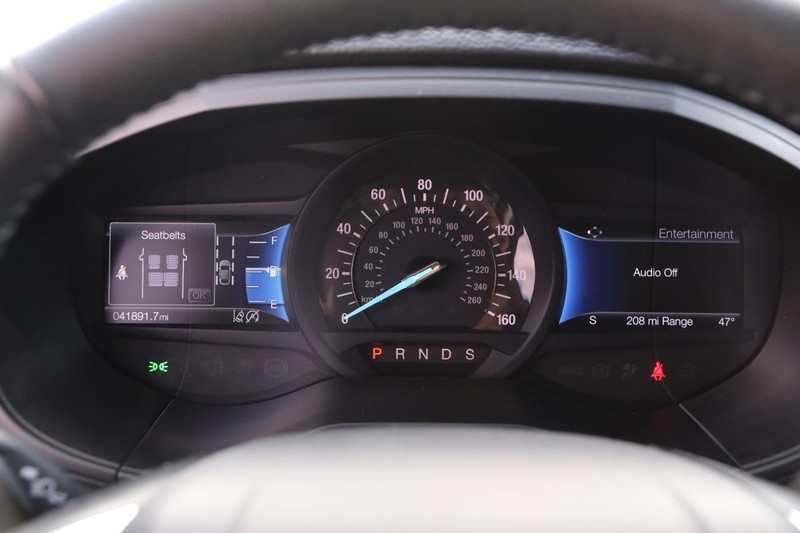 Ford Edge Vehicle Image 13