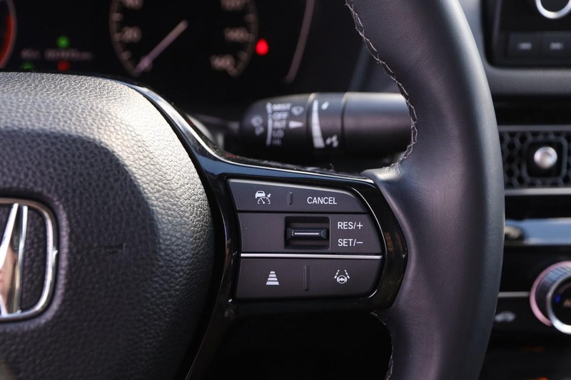 Honda Civic Sedan Vehicle Image 13