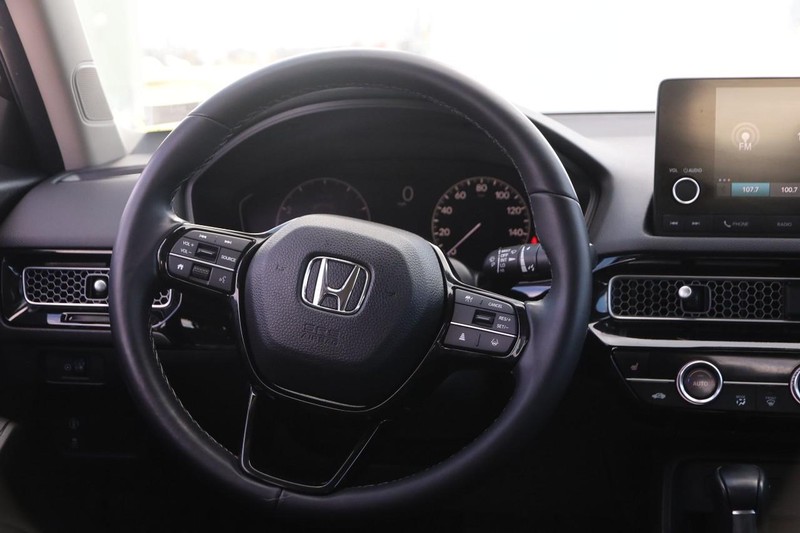 Honda Civic Sedan Vehicle Image 21