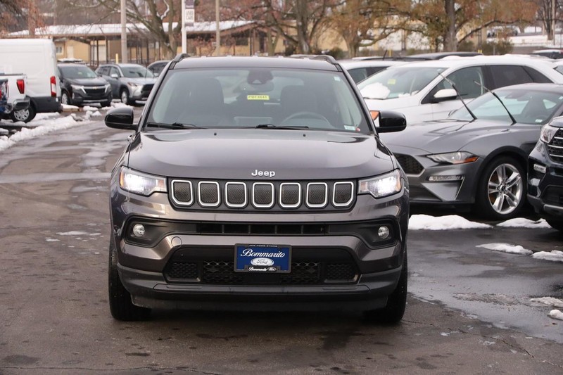Jeep Compass Vehicle Image 04