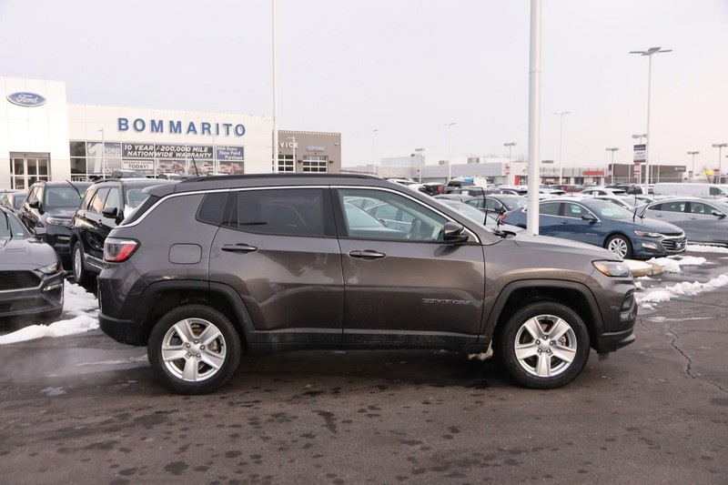 Jeep Compass Vehicle Image 05