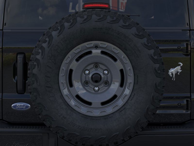 Ford Bronco Vehicle Image 24
