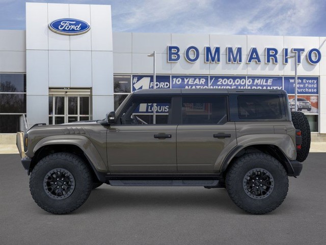 Ford Bronco Vehicle Image 03