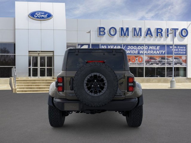 Ford Bronco Vehicle Image 05