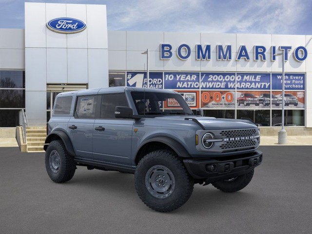 Ford Bronco Vehicle Image 07