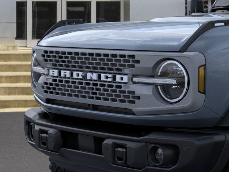 Ford Bronco Vehicle Image 19