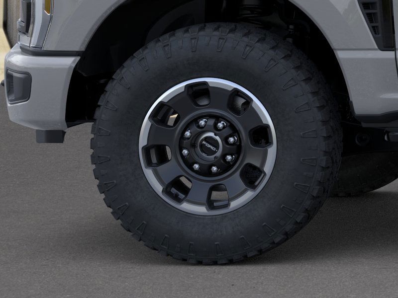 Ford Super Duty F-350 SRW Vehicle Full-screen Gallery Image 19
