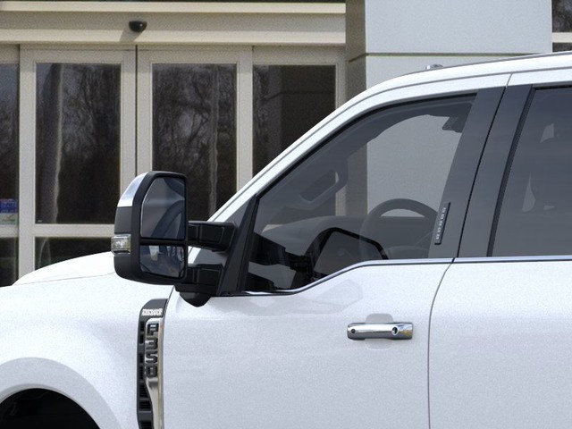 Ford Super Duty F-350 SRW Vehicle Image 20