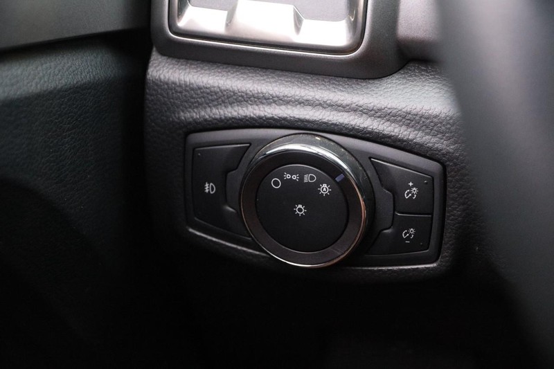 Ford Ranger Vehicle Image 20