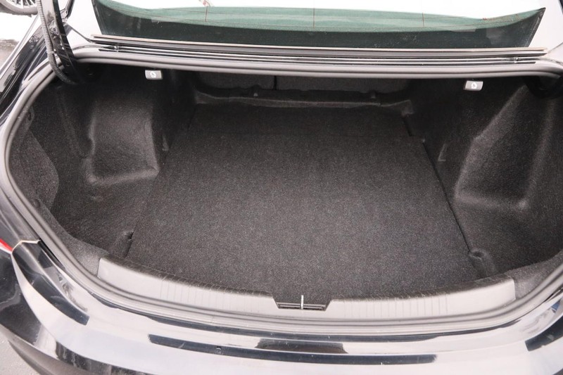 Chevrolet Malibu Vehicle Image 07