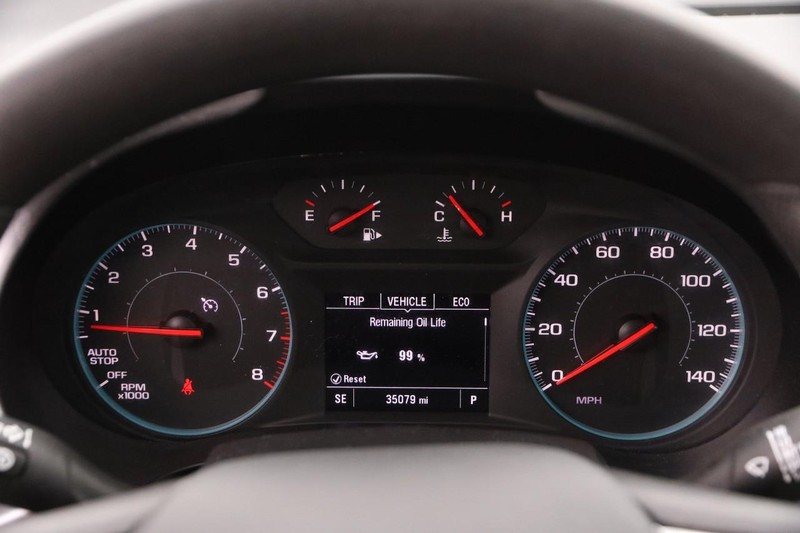 Chevrolet Malibu Vehicle Image 13