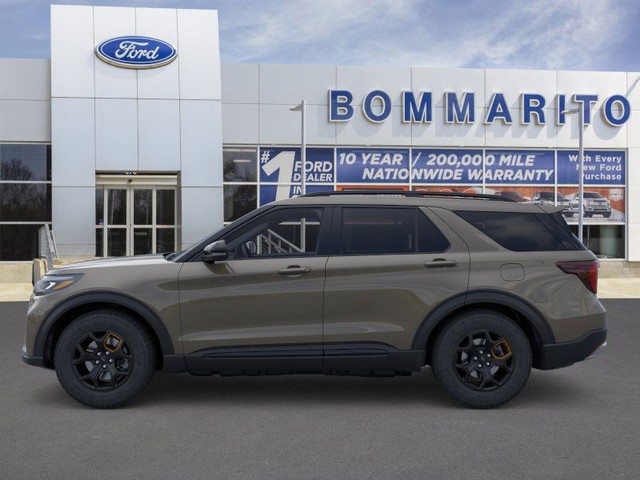 Ford Explorer Vehicle Image 03