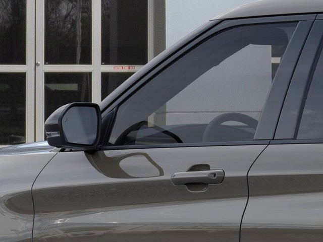 Ford Explorer Vehicle Image 20