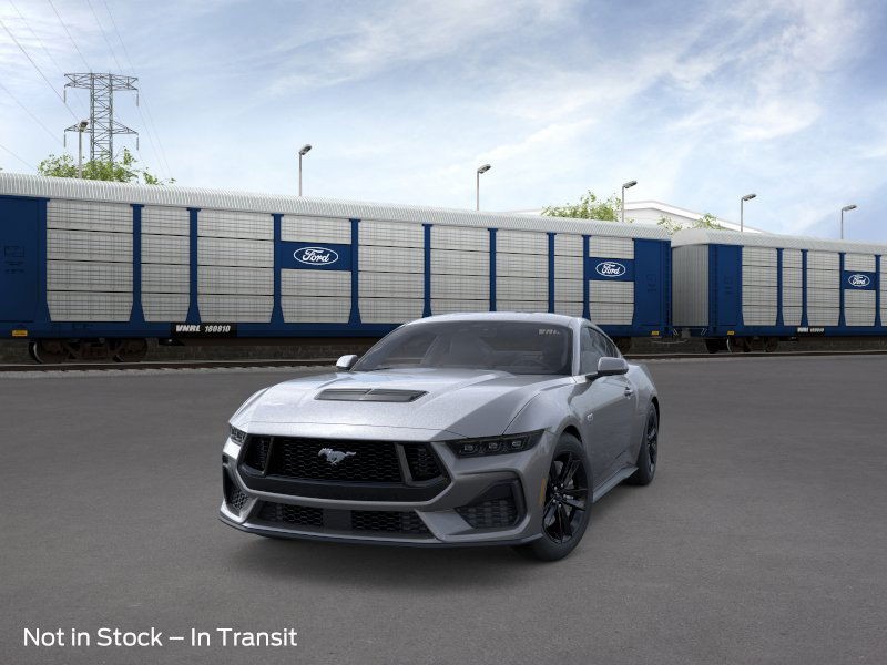 Ford Mustang Vehicle Full-screen Gallery Image 2