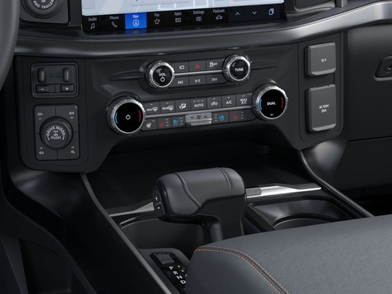 Ford F-150 Vehicle Full-screen Gallery Image 15