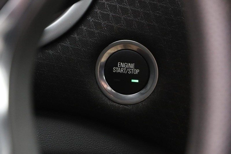 Chevrolet Malibu Vehicle Full-screen Gallery Image 15