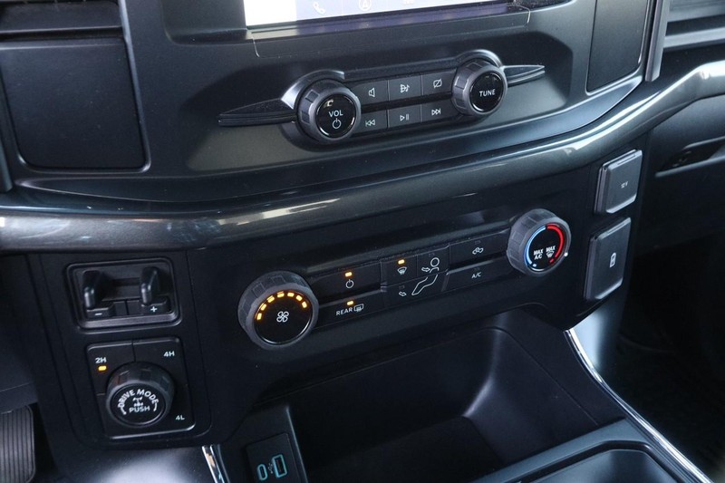 Ford F-150 Vehicle Image 17