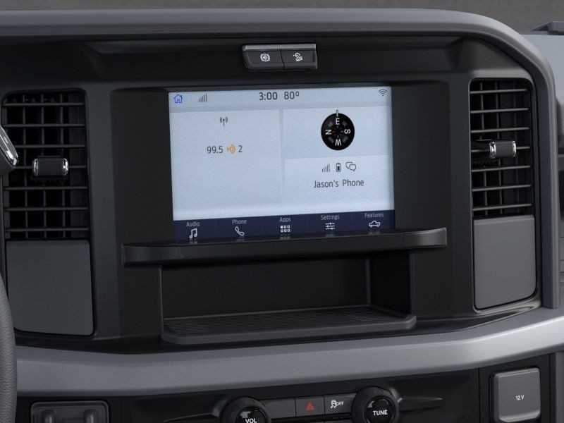 Ford Super Duty F-350 DRW Vehicle Image 14