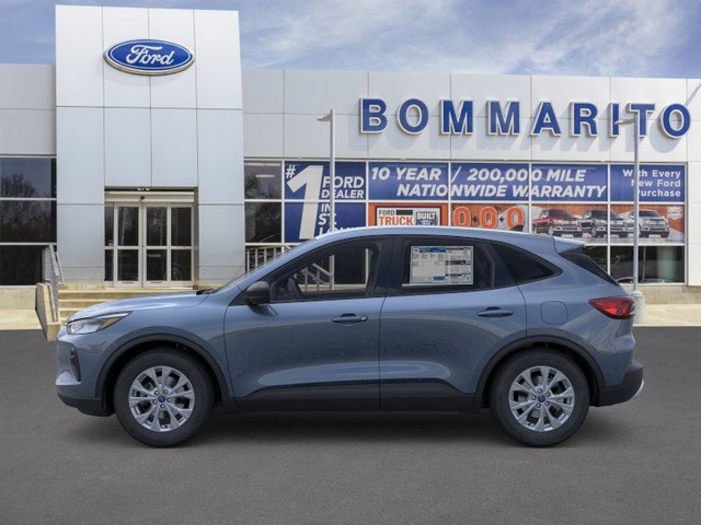 Ford Escape Vehicle Image 03