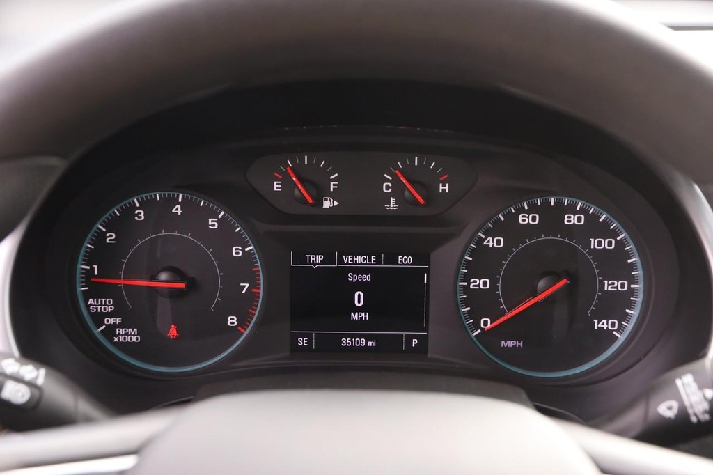 Chevrolet Malibu Vehicle Image 14