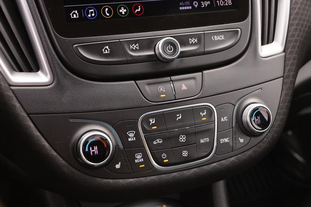 Chevrolet Malibu Vehicle Image 19