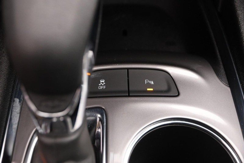 Chevrolet Malibu Vehicle Image 18