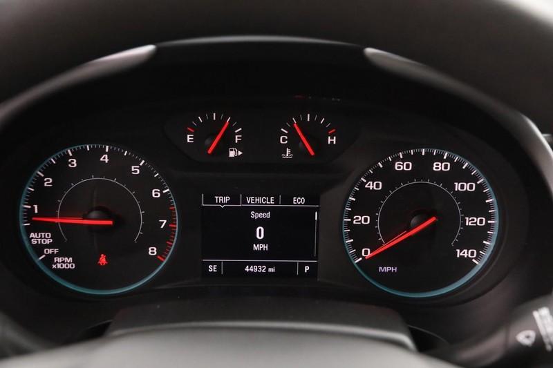 Chevrolet Malibu Vehicle Image 13