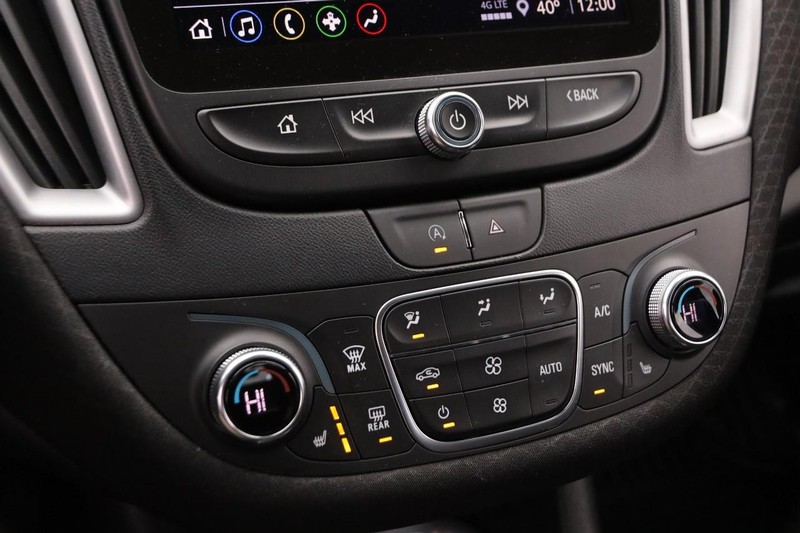 Chevrolet Malibu Vehicle Image 17