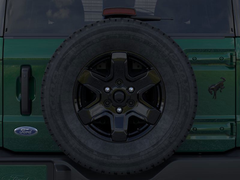 Ford Bronco Vehicle Full-screen Gallery Image 24
