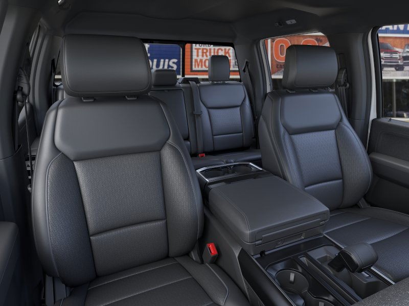 Ford F-150 Vehicle Full-screen Gallery Image 10