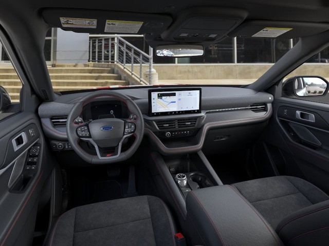 Ford Explorer Vehicle Image 09