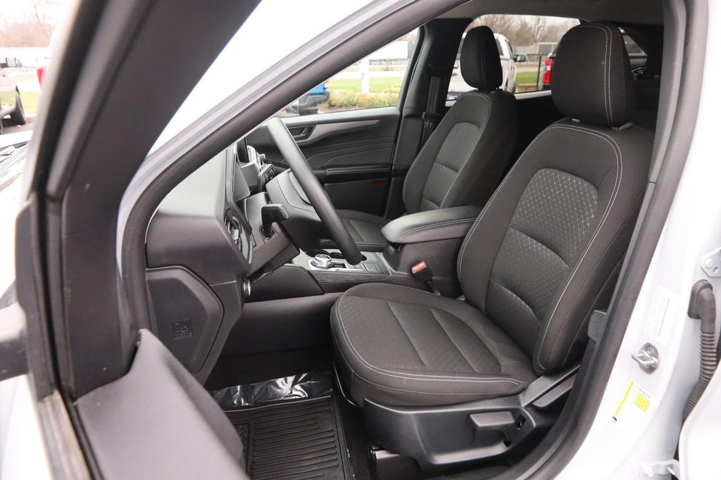 Ford Escape Vehicle Image 08