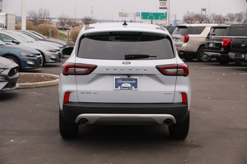 Ford Escape Vehicle Image 06