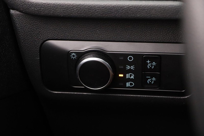 Ford Escape Vehicle Image 19