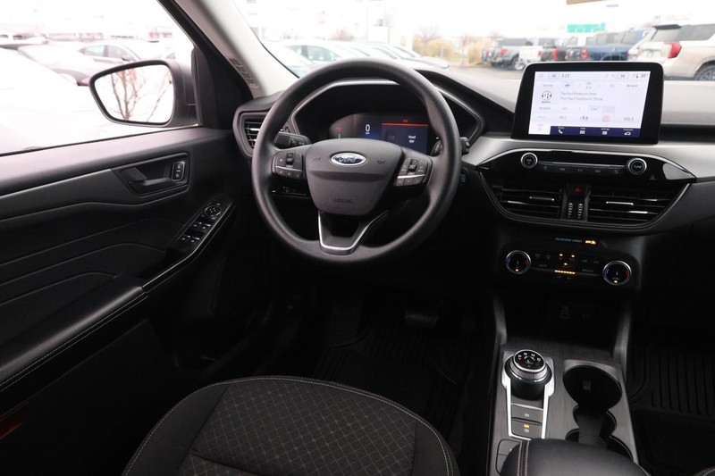 Ford Escape Vehicle Image 21
