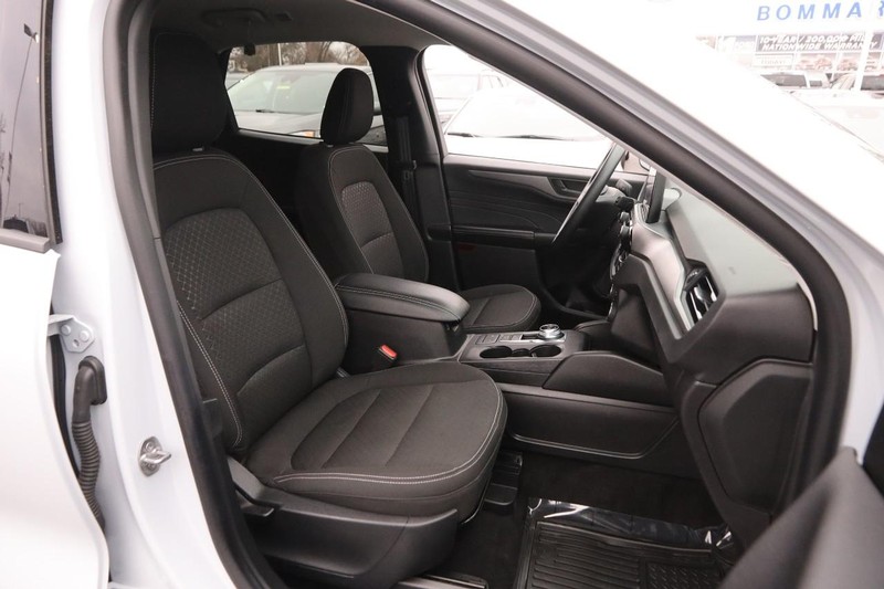 Ford Escape Vehicle Image 25