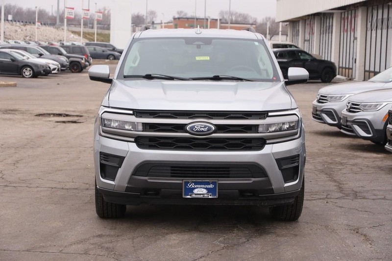 Ford Expedition Vehicle Image 04