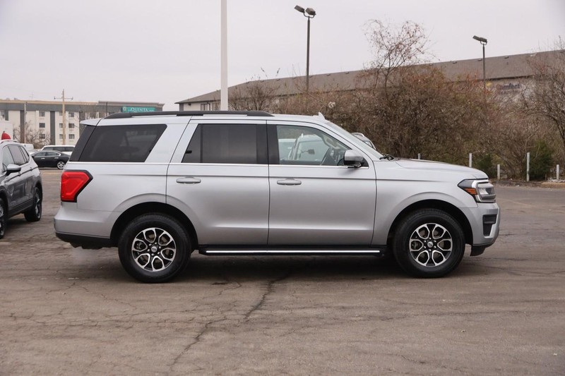 Ford Expedition Vehicle Image 05